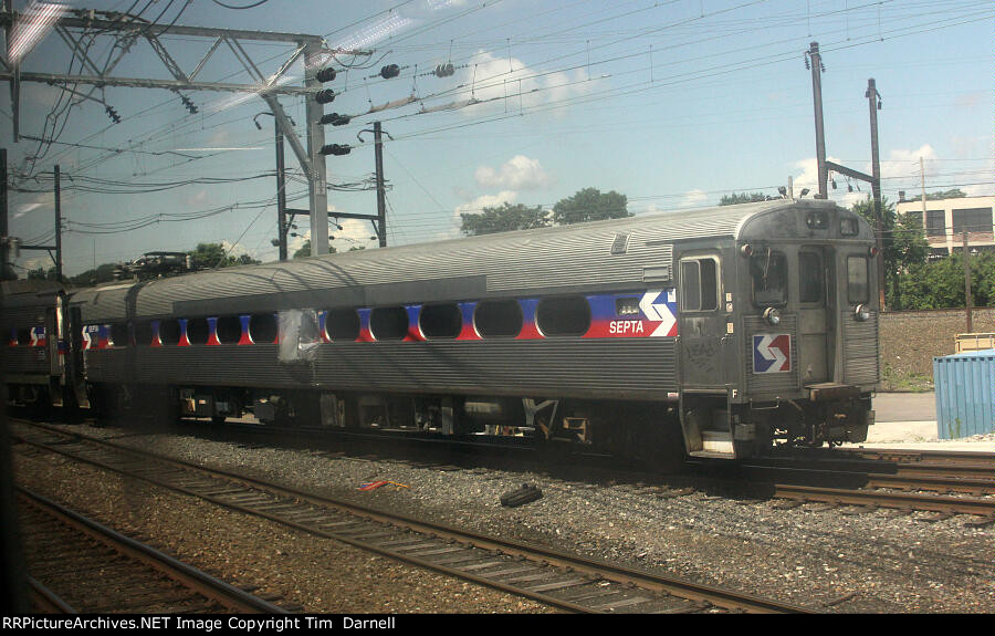 SEPTA SL IV moving a former Reading SL II.